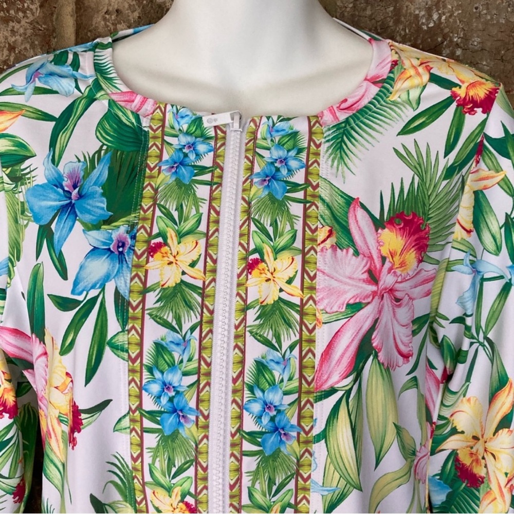 TOMMY BAHAMA RASH GUARD TOP - Picture 2 of 5